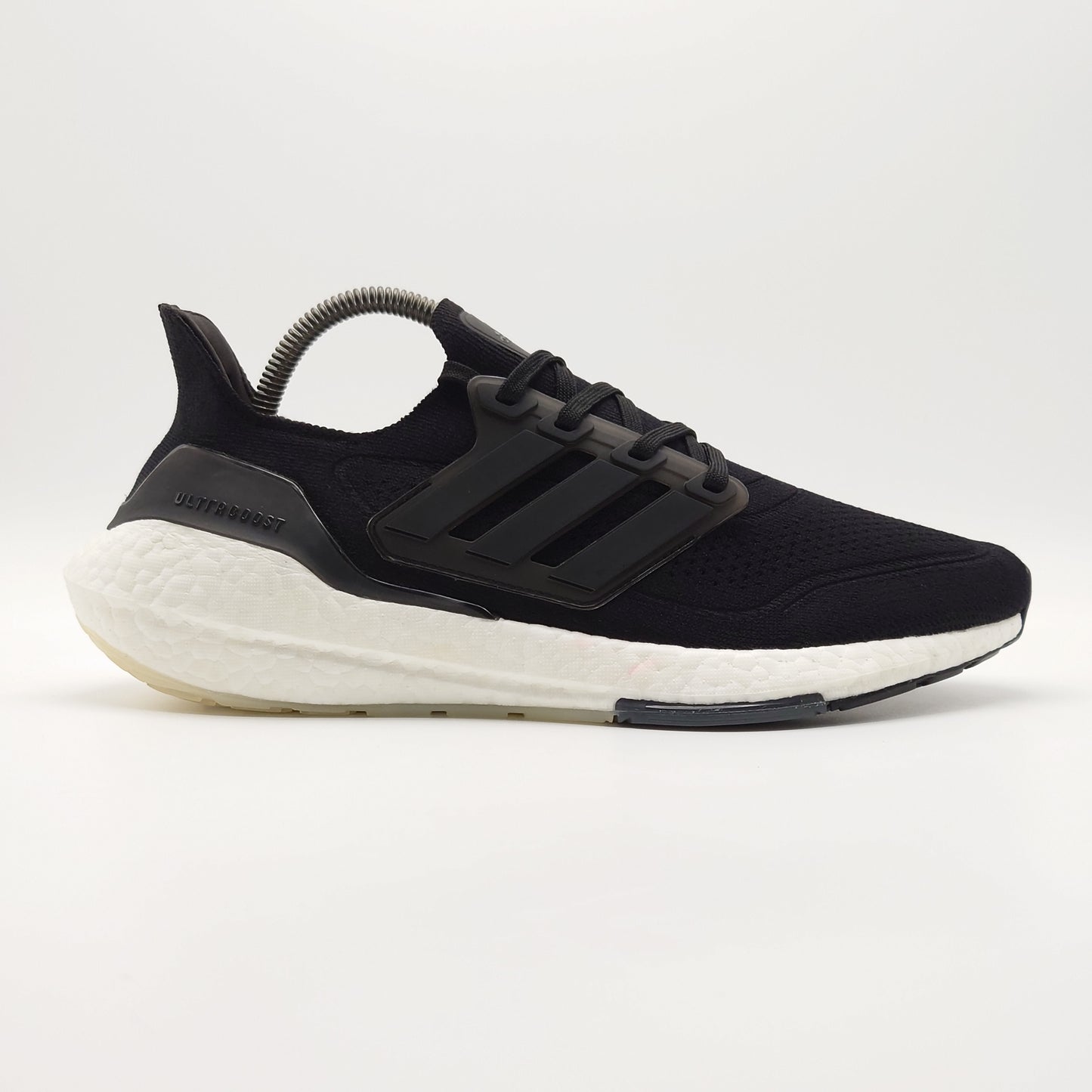 adidas Ultra Boost 21