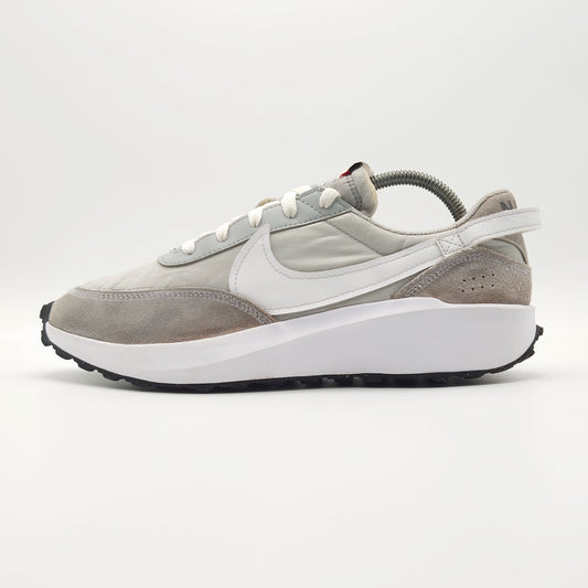 Nike Waffle Debut