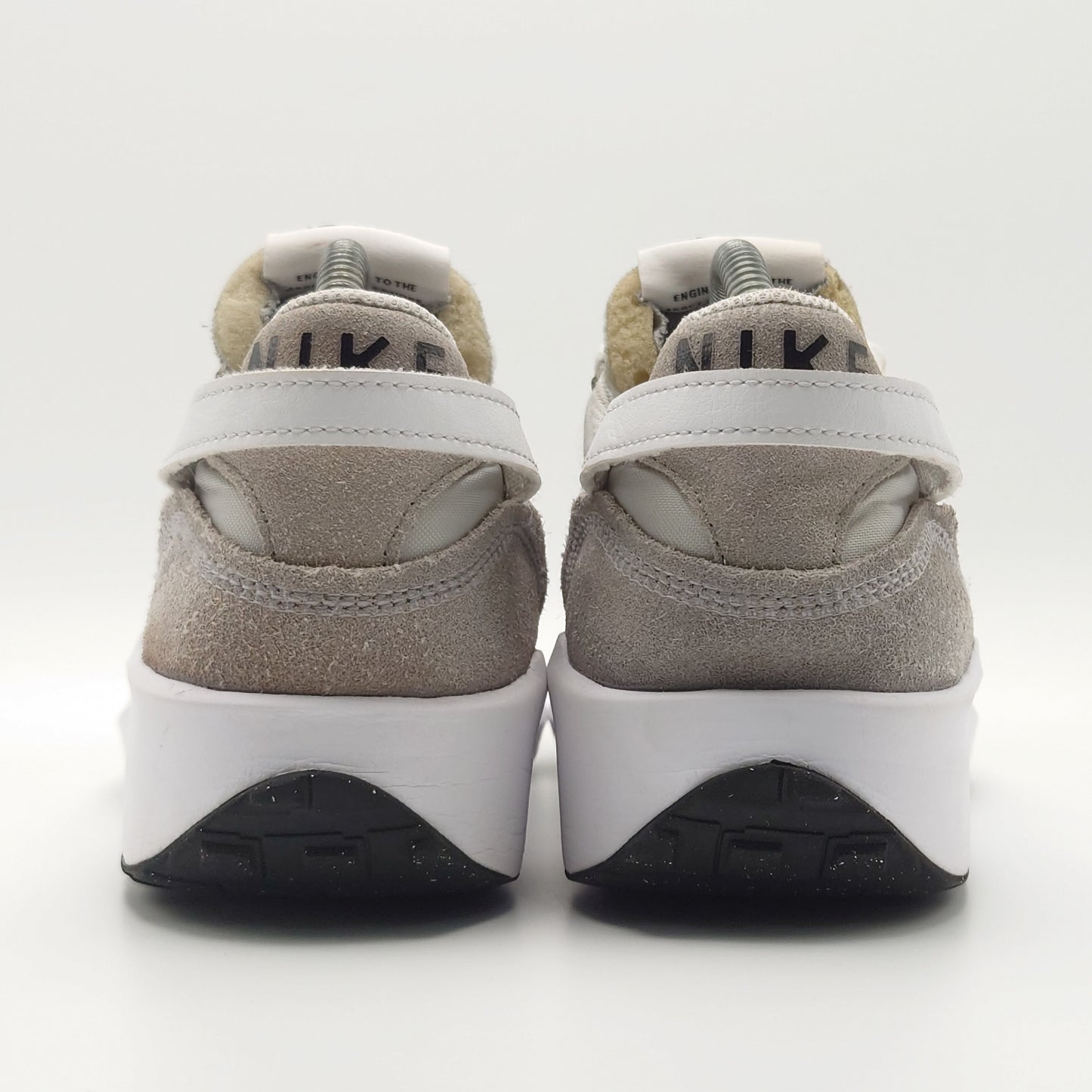 Nike Waffle Debut