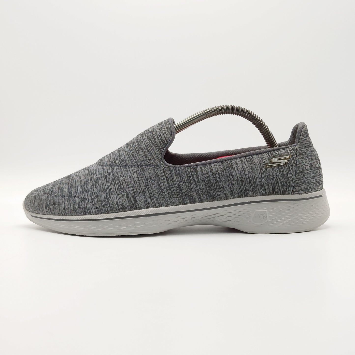 Skechers Go Walk 4