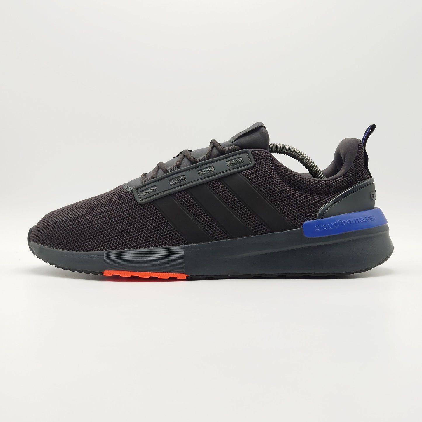 adidas Racer TR21