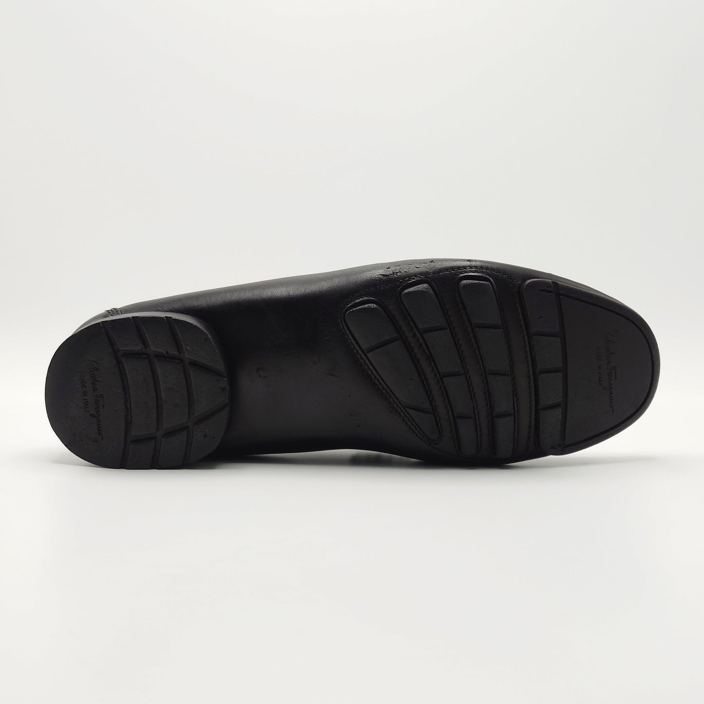 Salvatore Ferragamo moccasins (MADE IN ITALY)