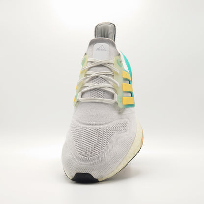 adidas Ultra Boost 22