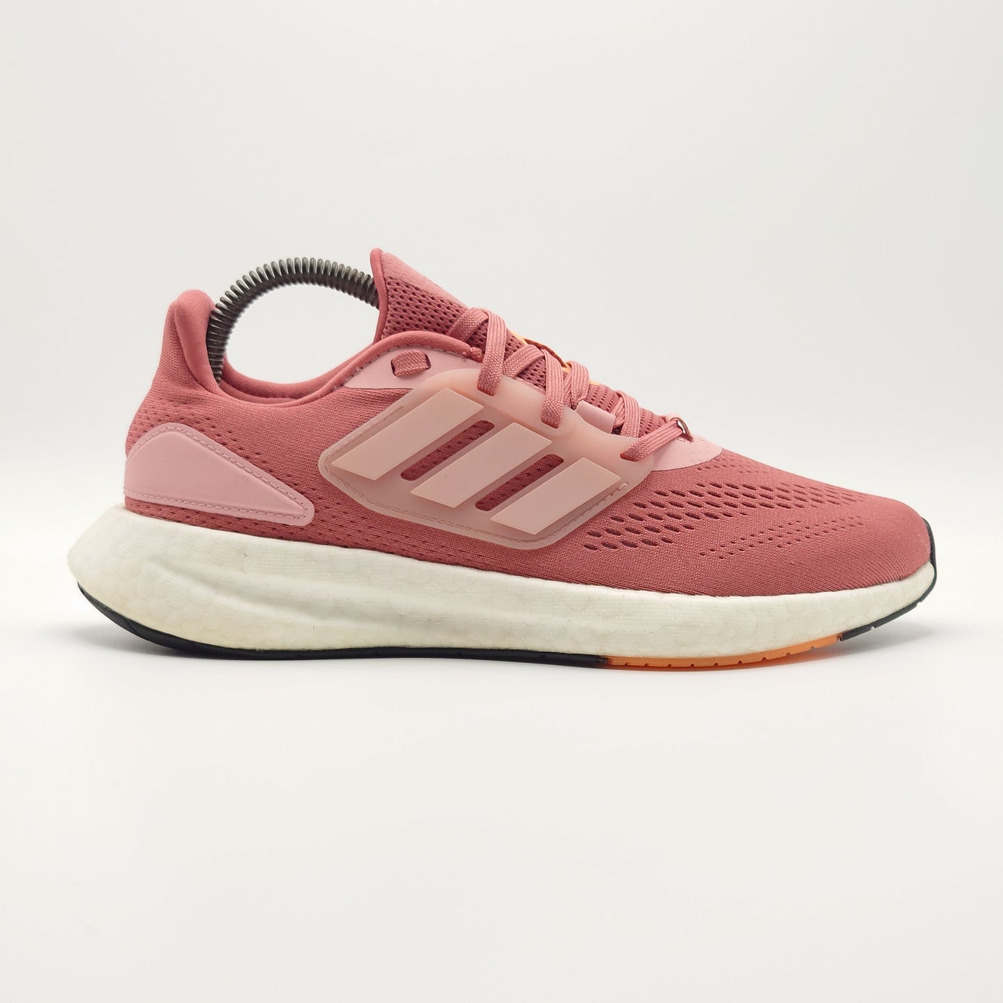 adidas PureBoost 22