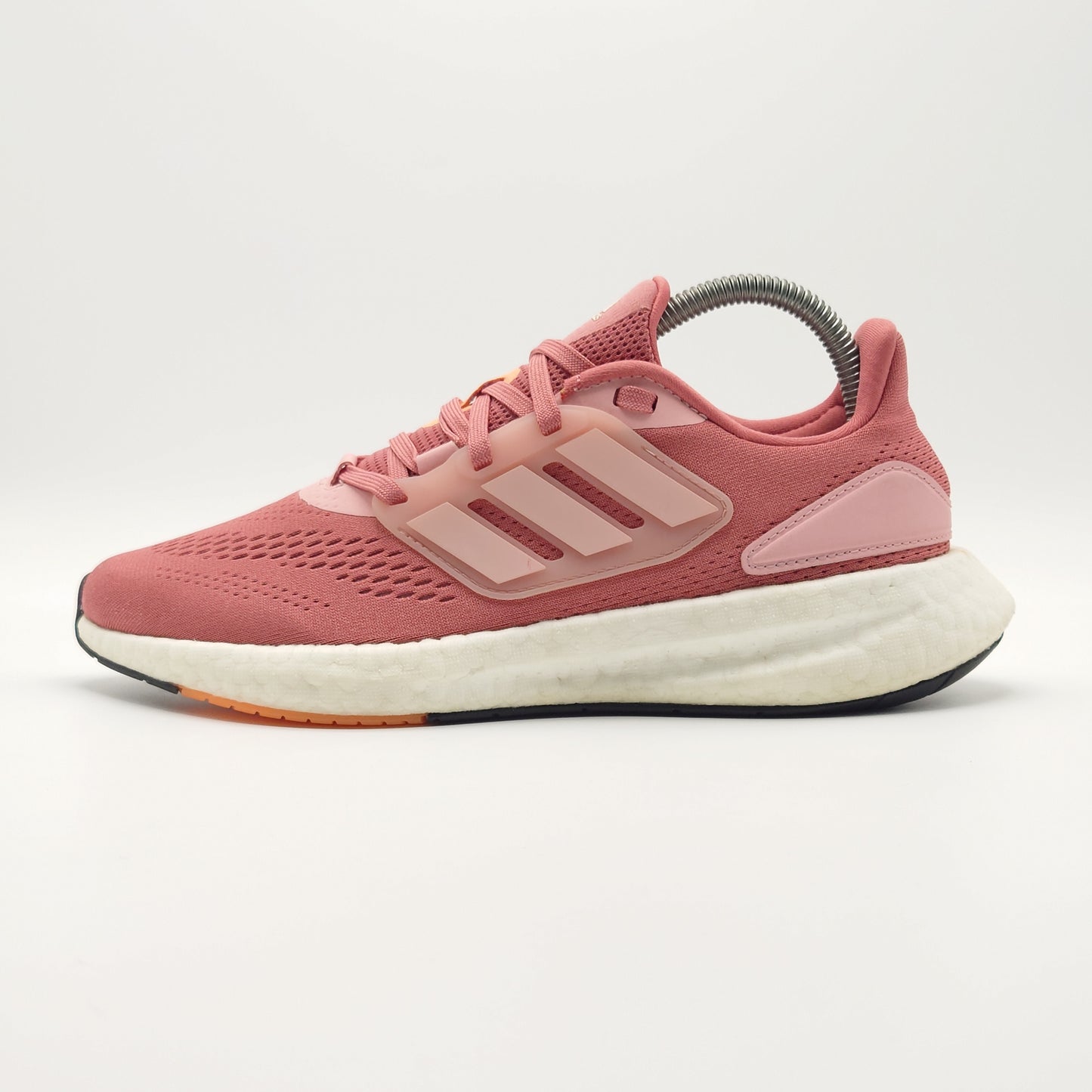 adidas PureBoost 22