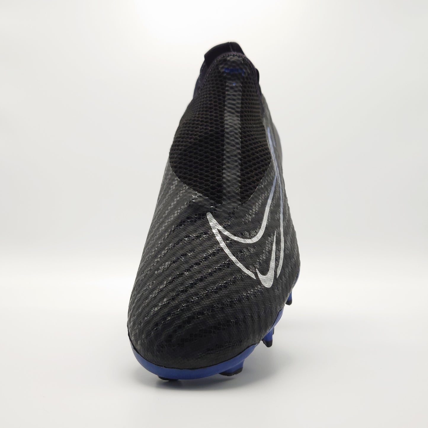 Nike Phantom GX Academy DF MG