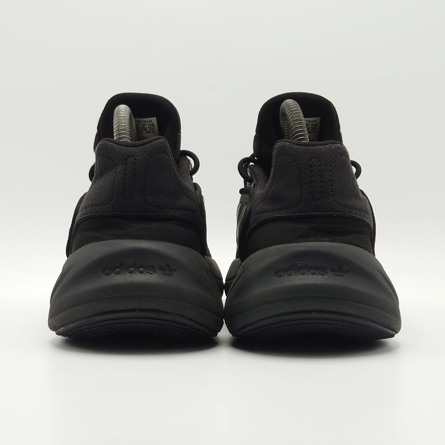 adidas Ozelia