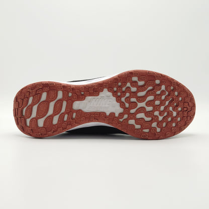 Nike Revolution 6