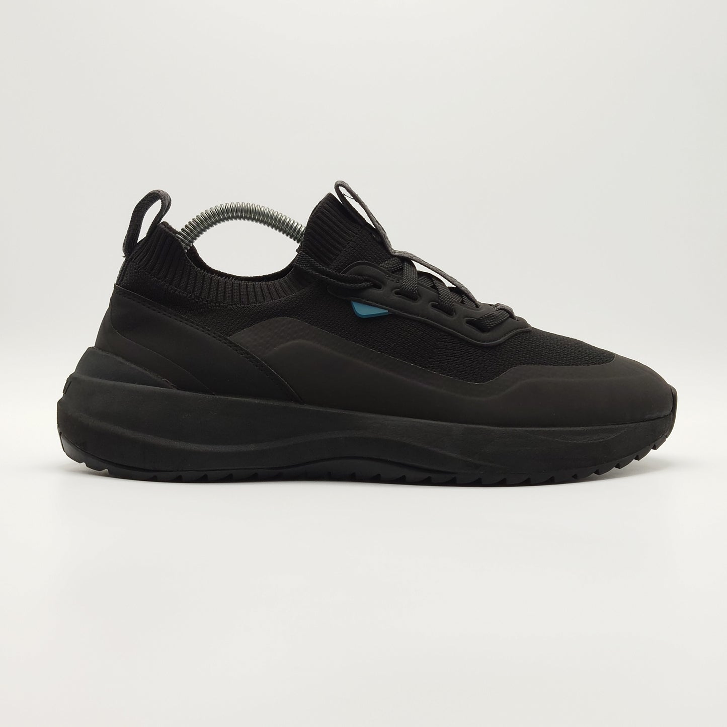 VESSI Stormburst Low Top Waterproof