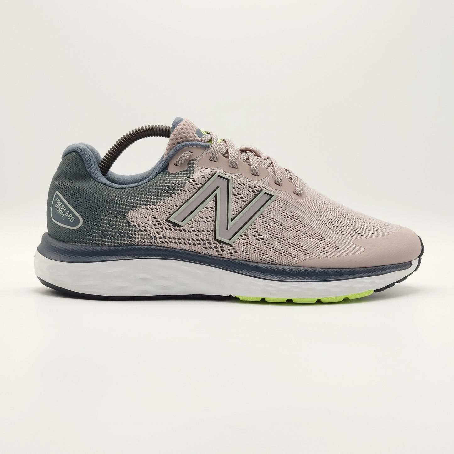 New Balance Fresh Foam 680 v7