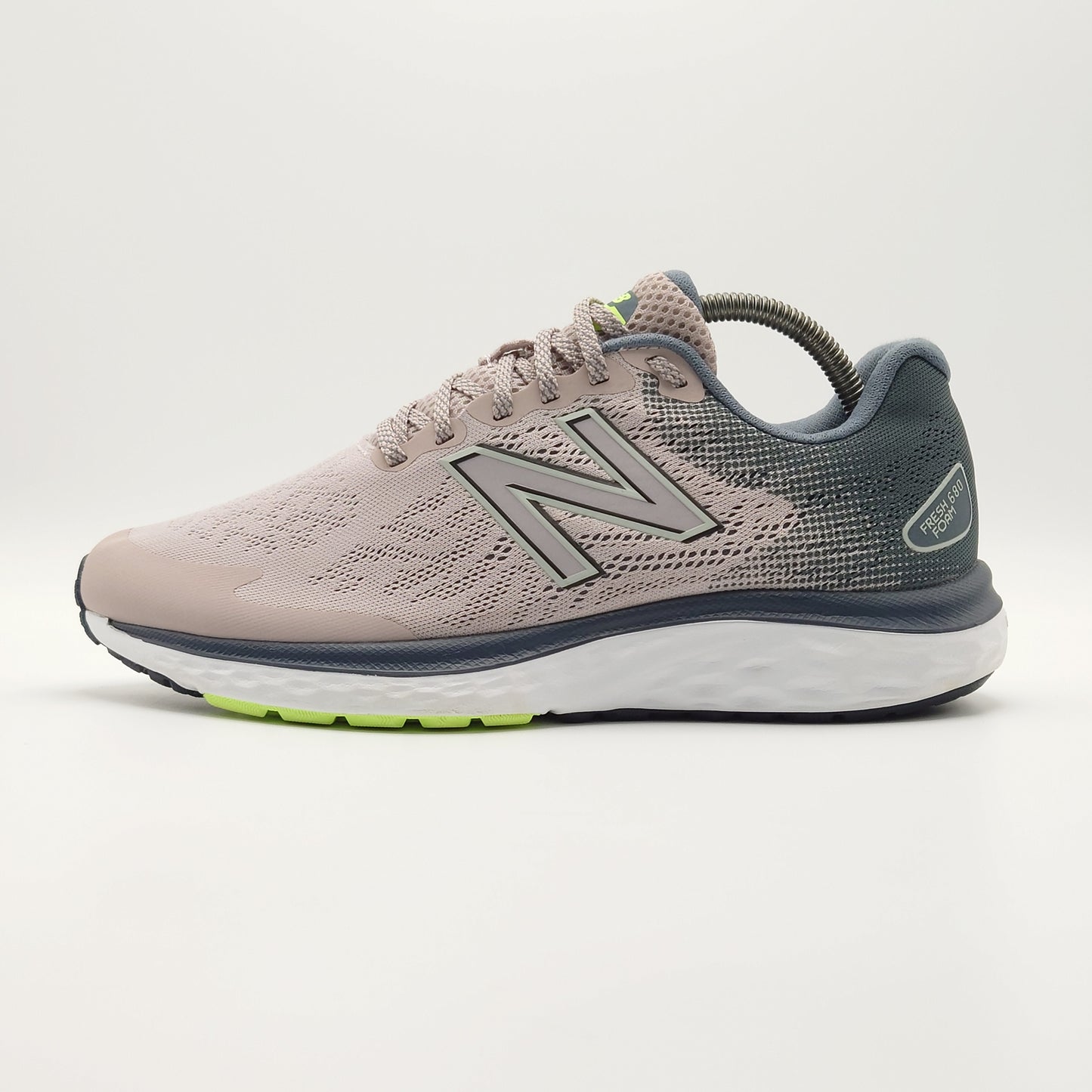 New Balance Fresh Foam 680 v7