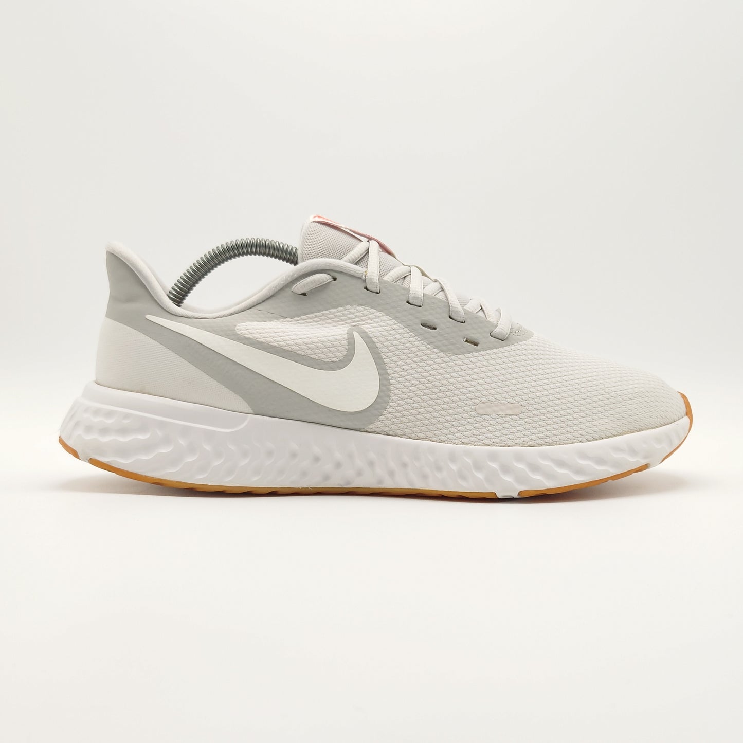 Nike Revolution 5