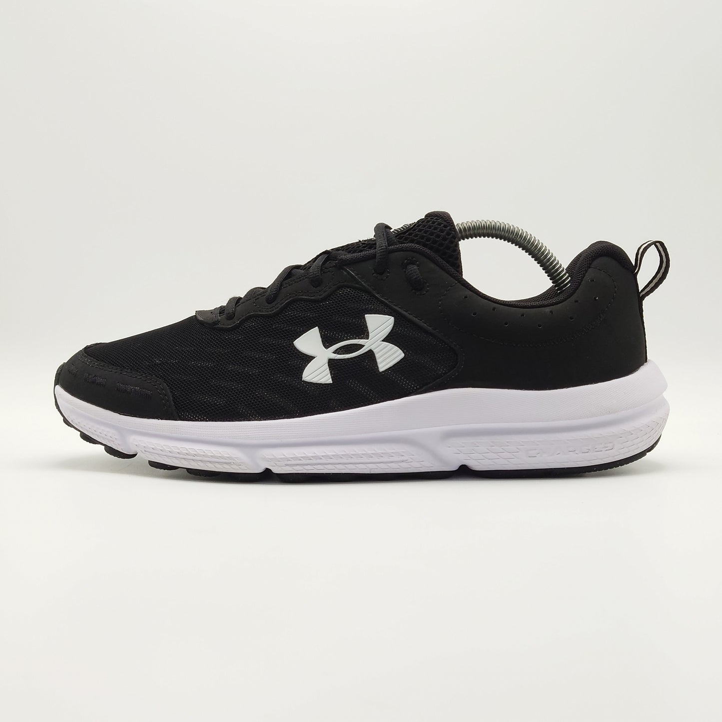 Under Armour Charged Assert 10