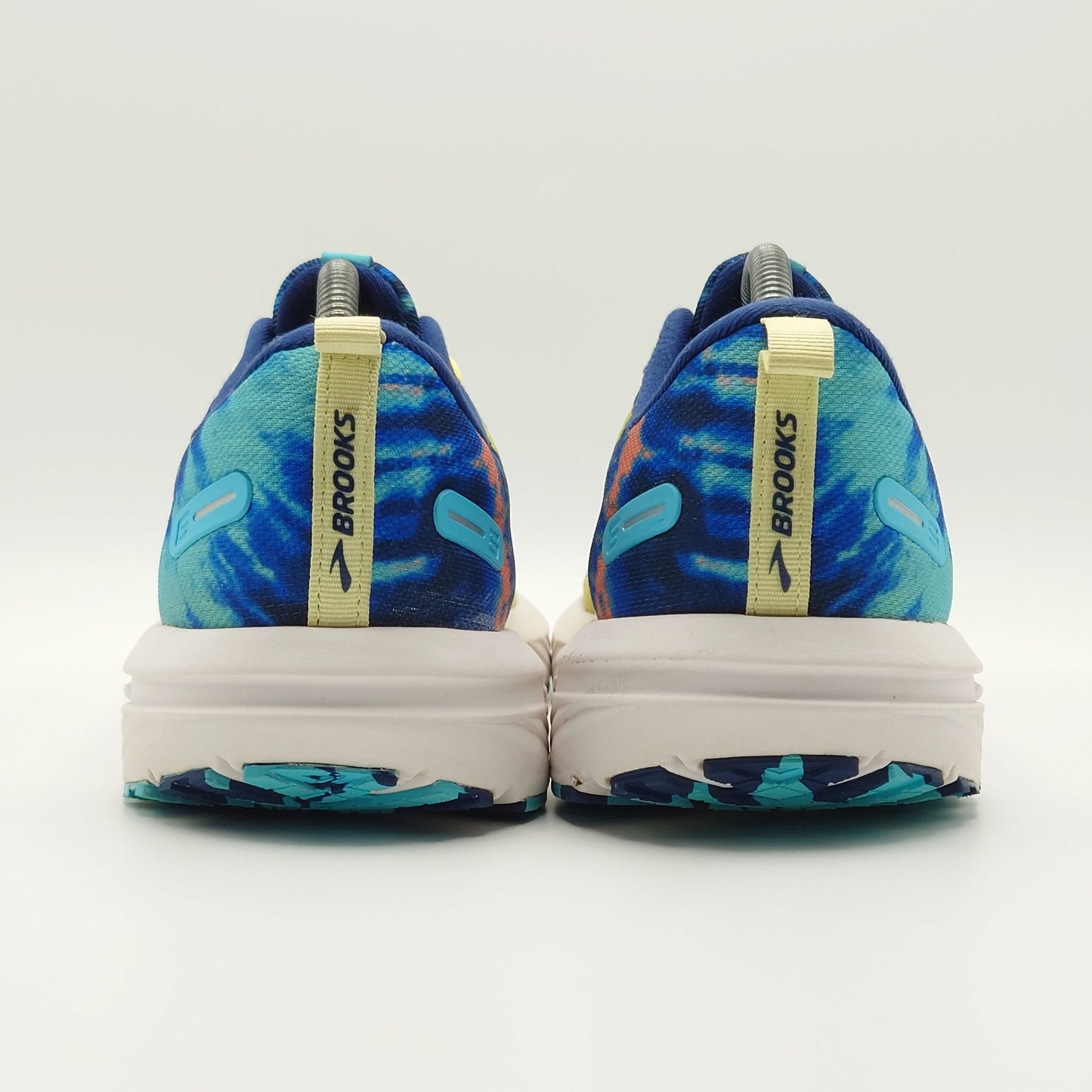 Brooks Revel Rock N Roll Tie Die