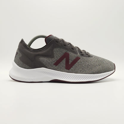 New Balance Pesu