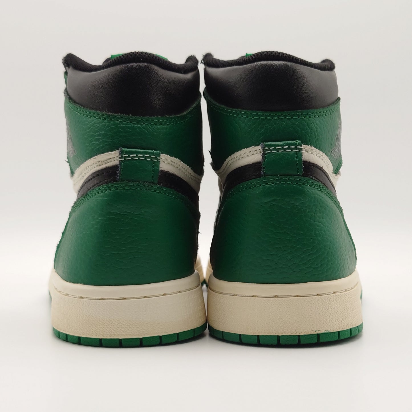 Nike Jordan 1 Retro High - Pine Green