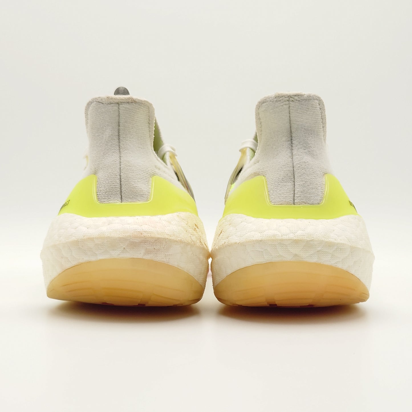 adidas Ultra Boost 21