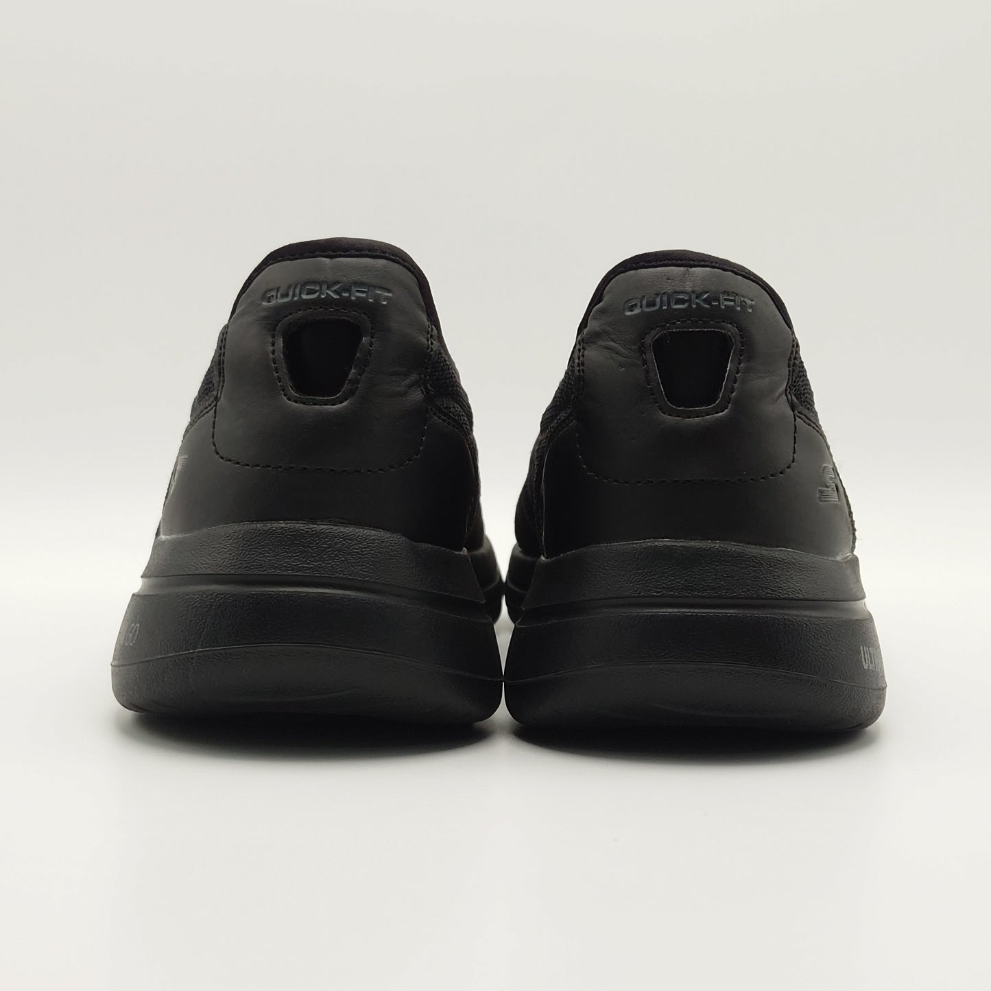 Skechers GO WALK 5 DELCO 216013