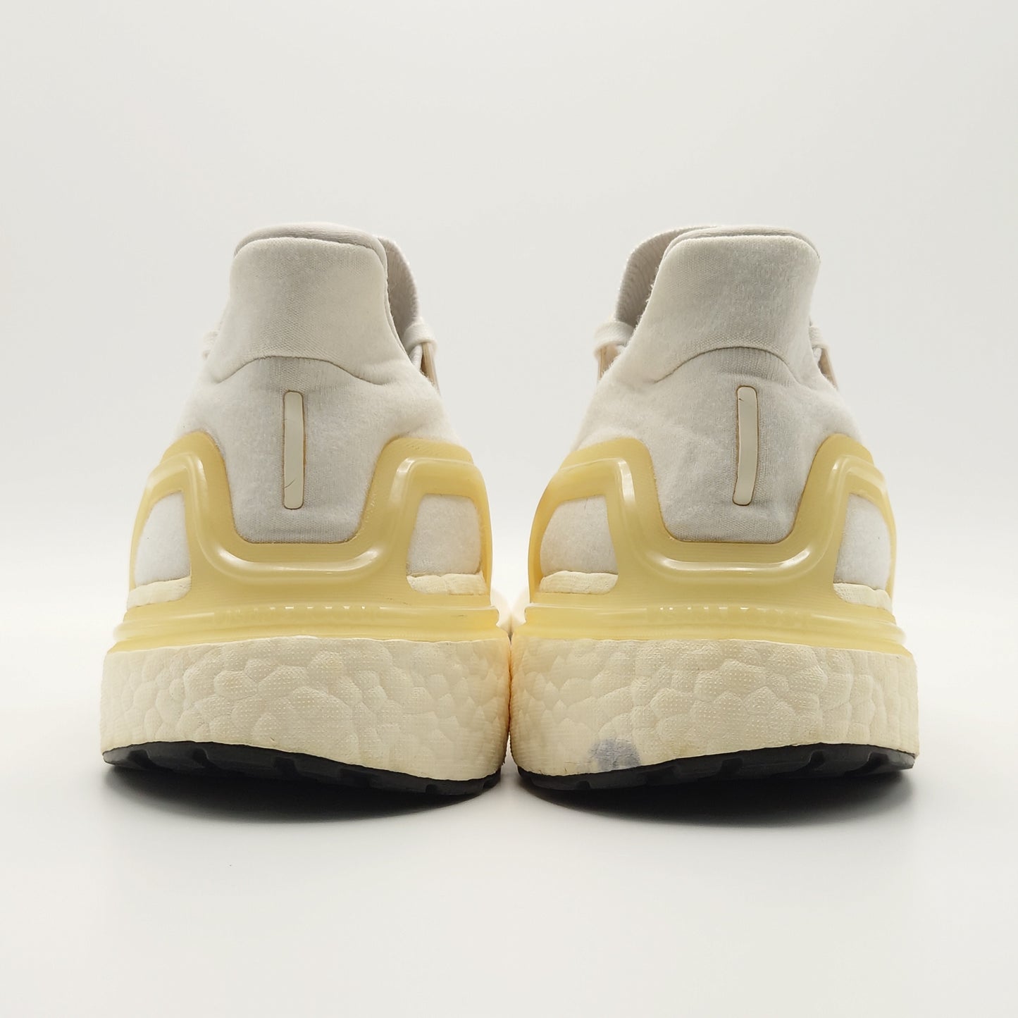 adidas Ultra Boost 20