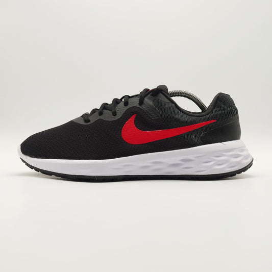 Nike Revolution 6
