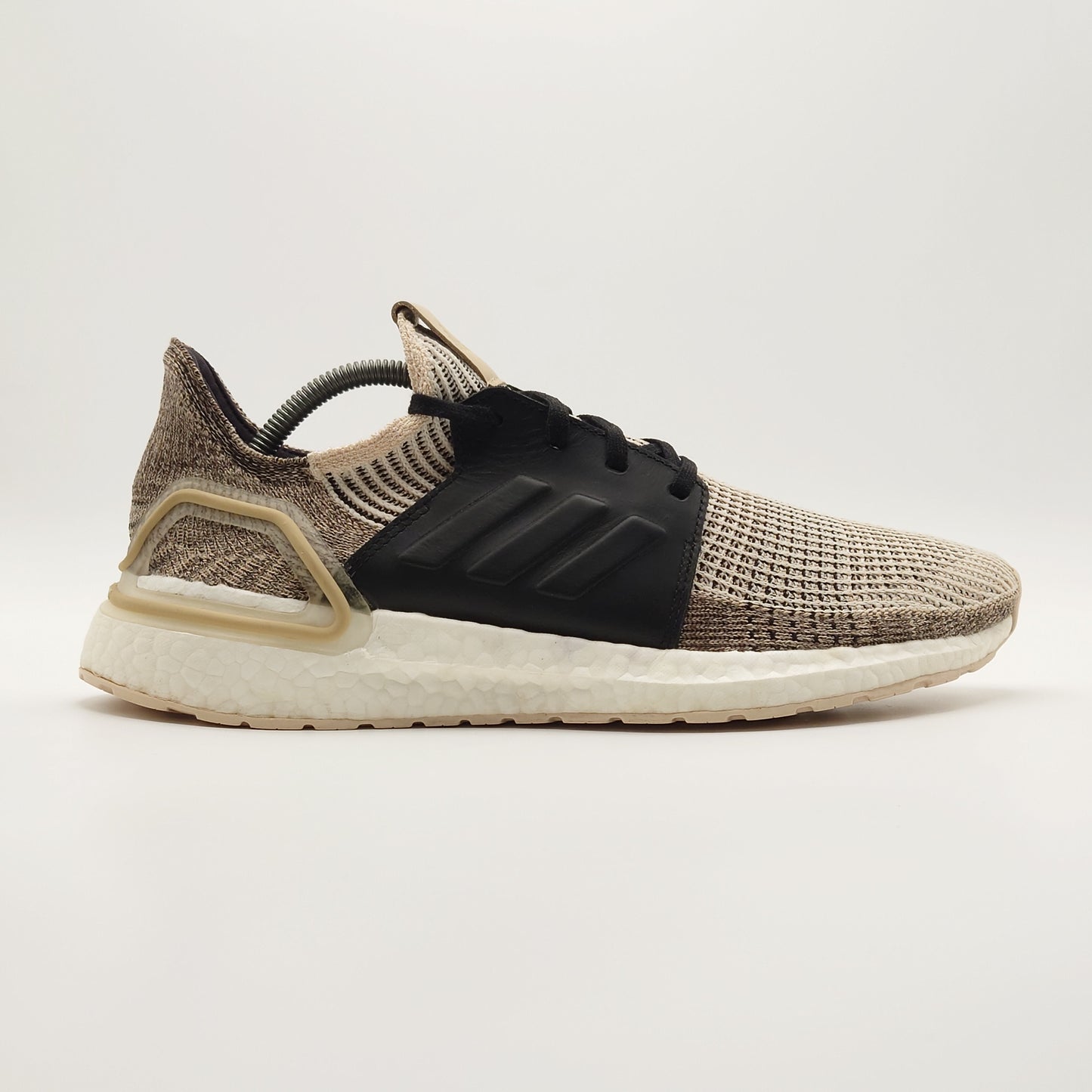 adidas Ultra Boost 19