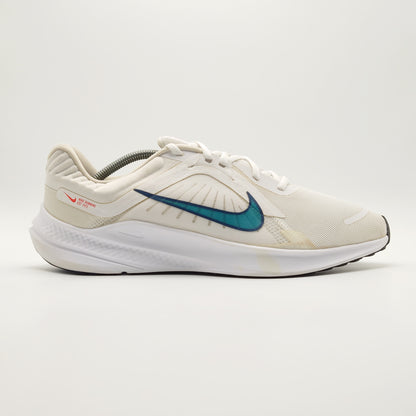 Nike Quest 5