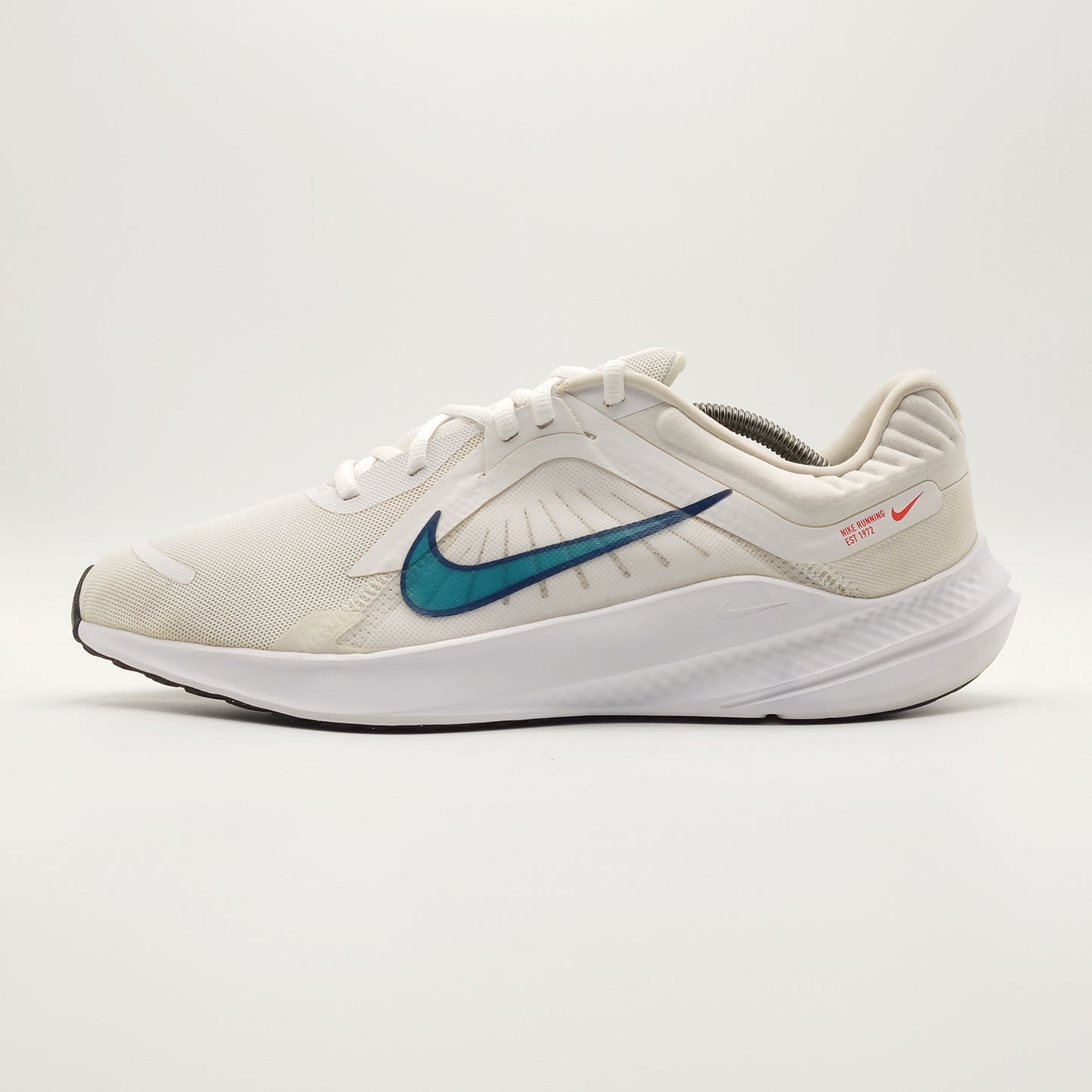 Nike Quest 5