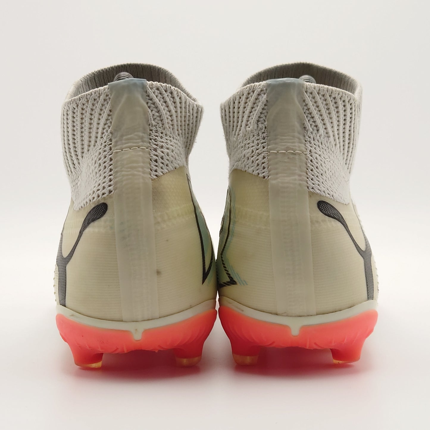 PUMA FUTURE 7 MATCH+ LaceLess FG/AG