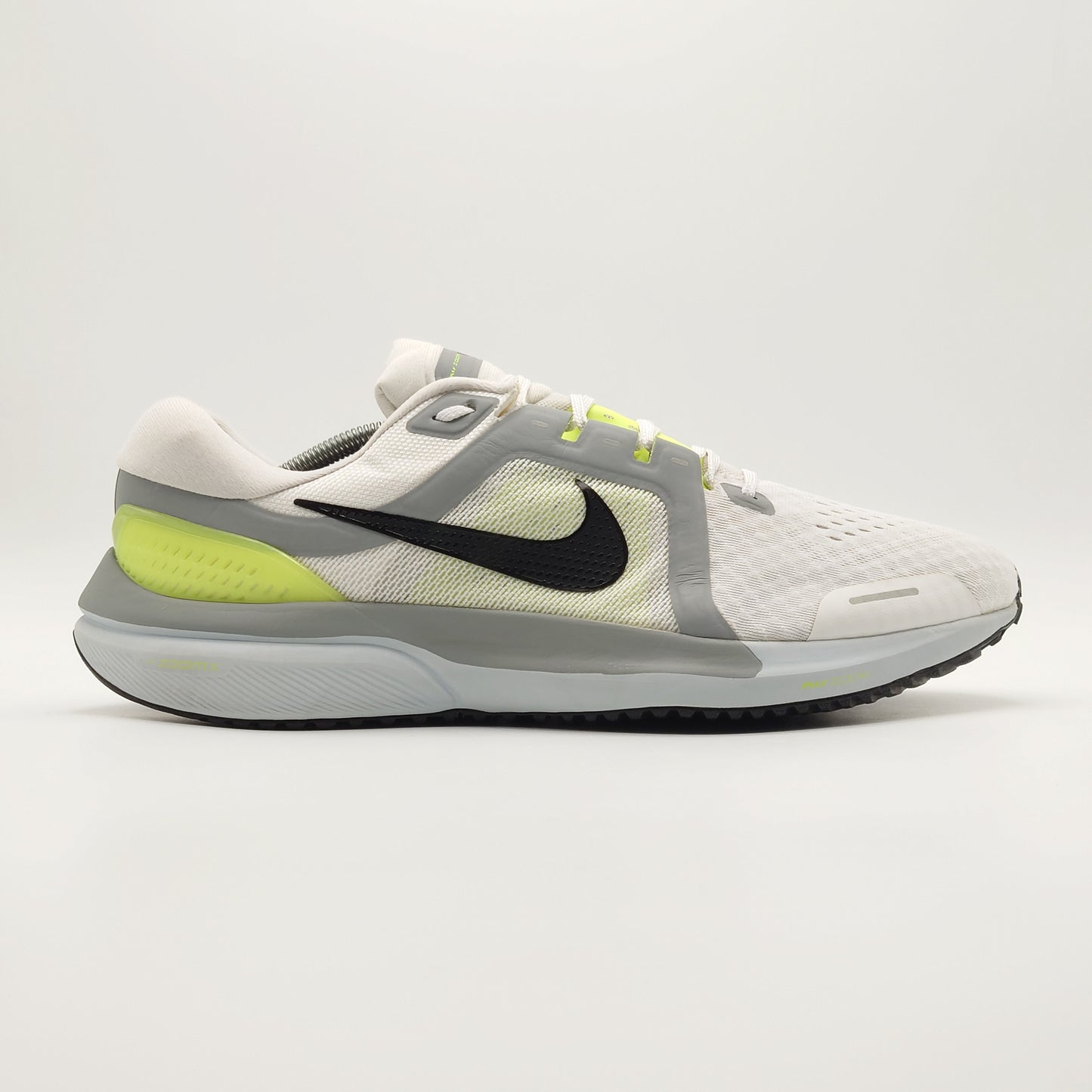 Nike Air Zoom Vomero 16