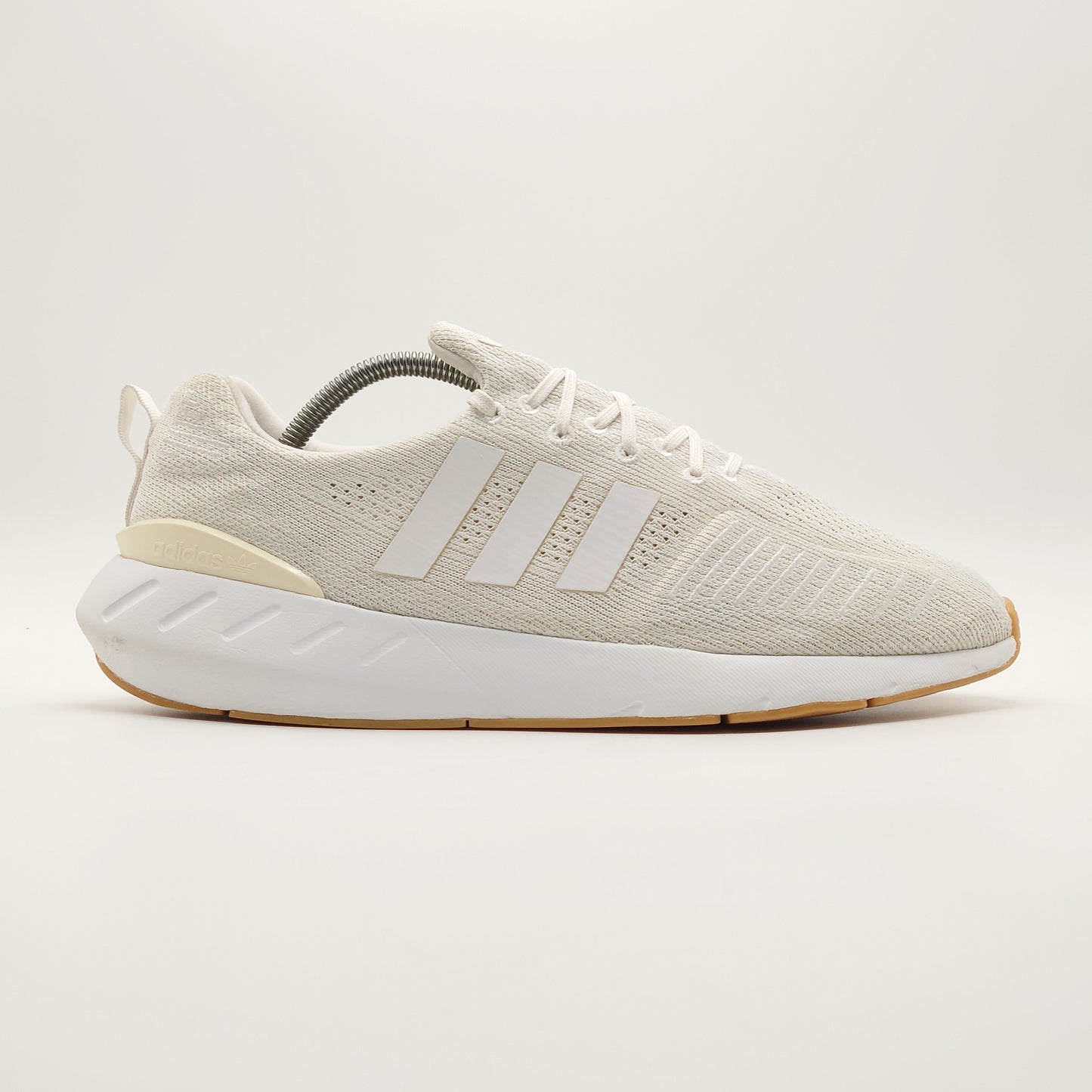 adidas Swift Run 22