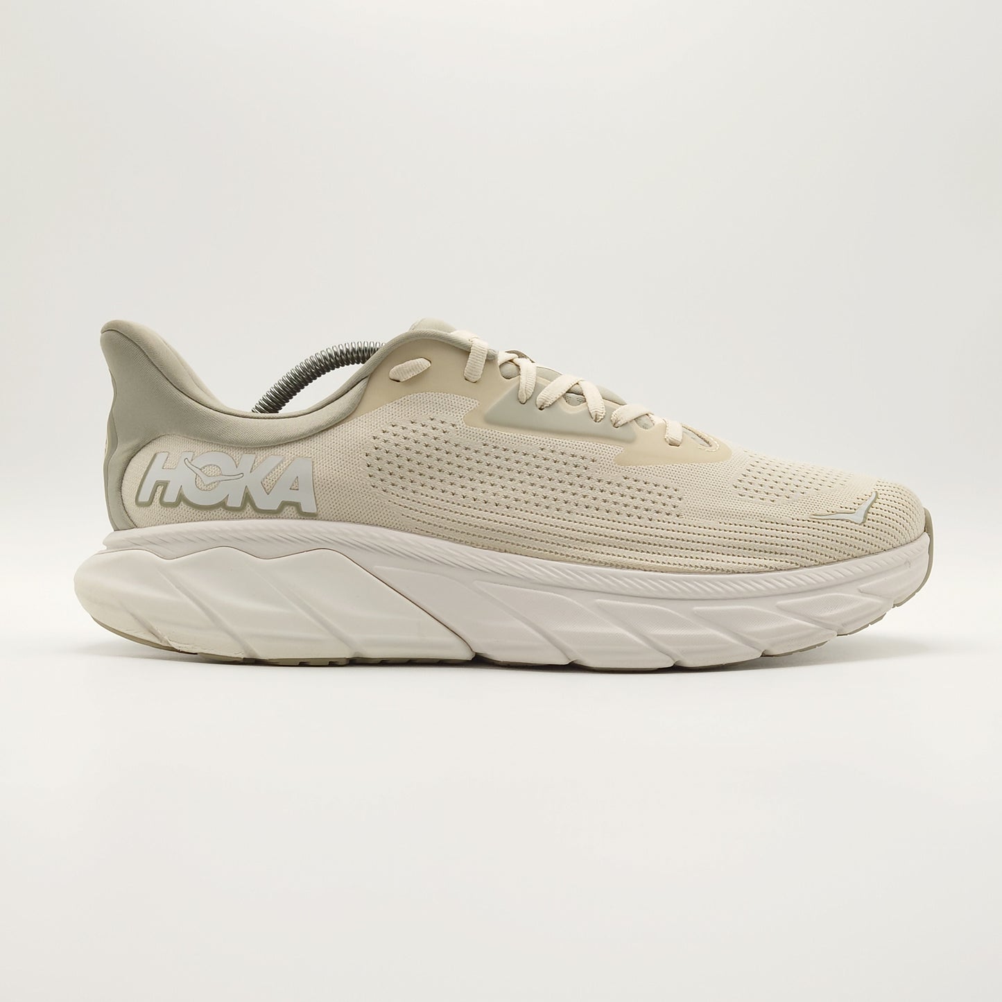 Hoka One One Arahi 7