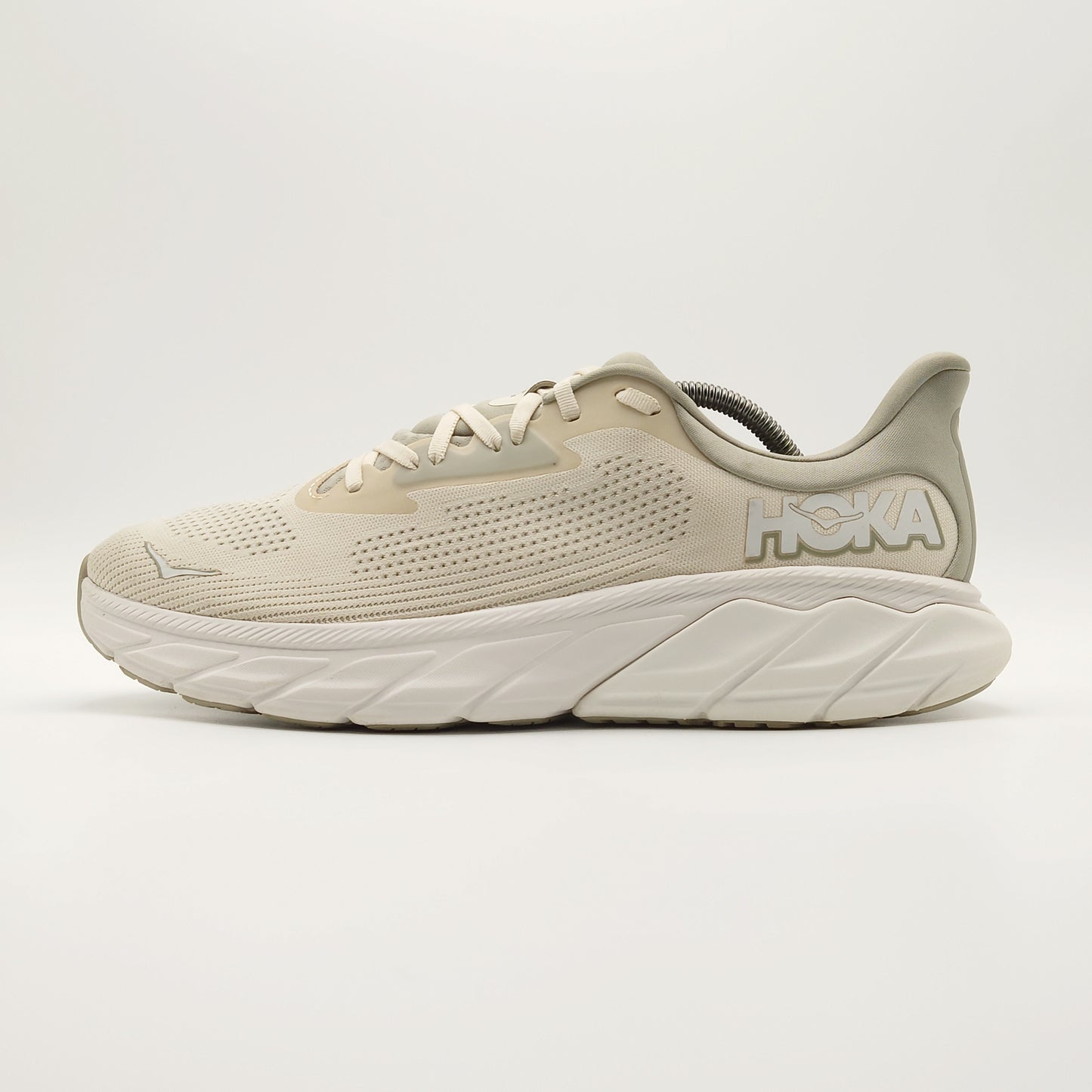 Hoka One One Arahi 7