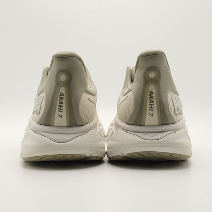 Hoka One One Arahi 7