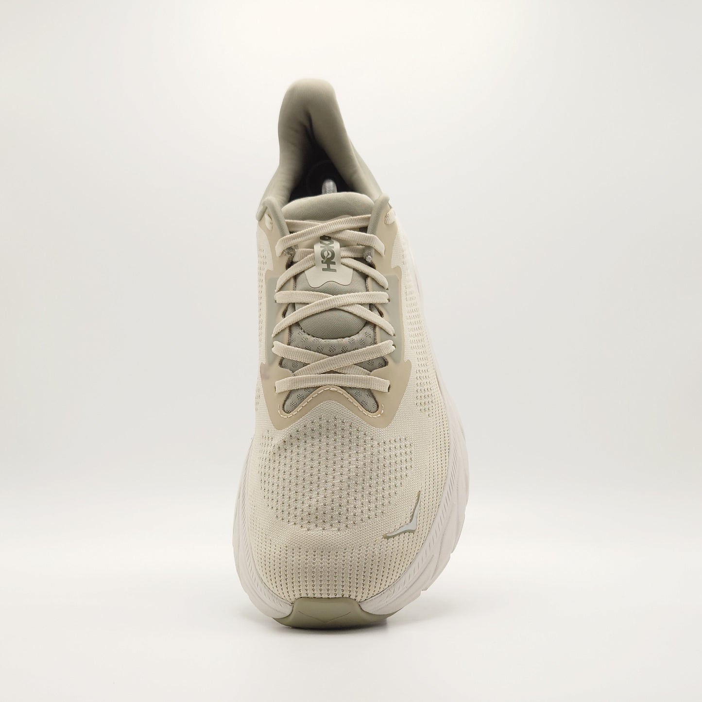 Hoka One One Arahi 7