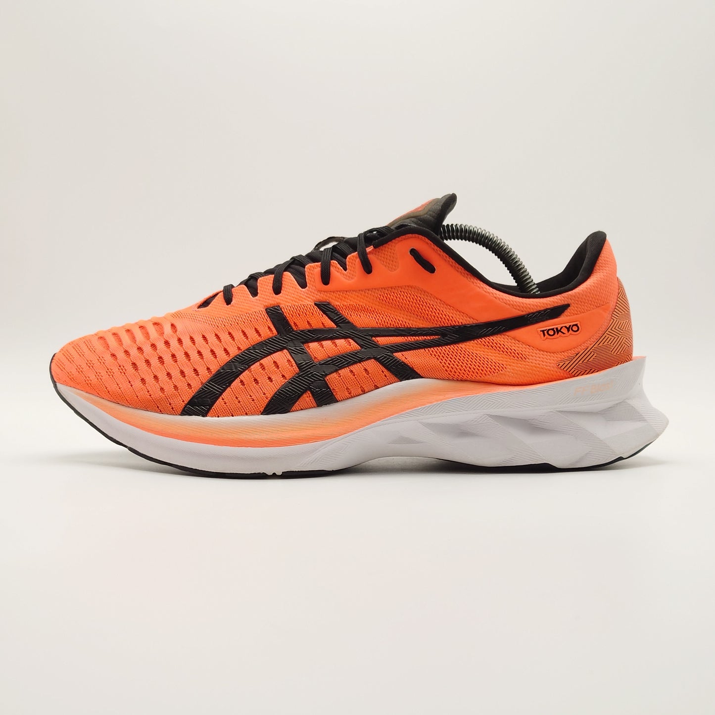 ASICS Novablast 'Tokyo'