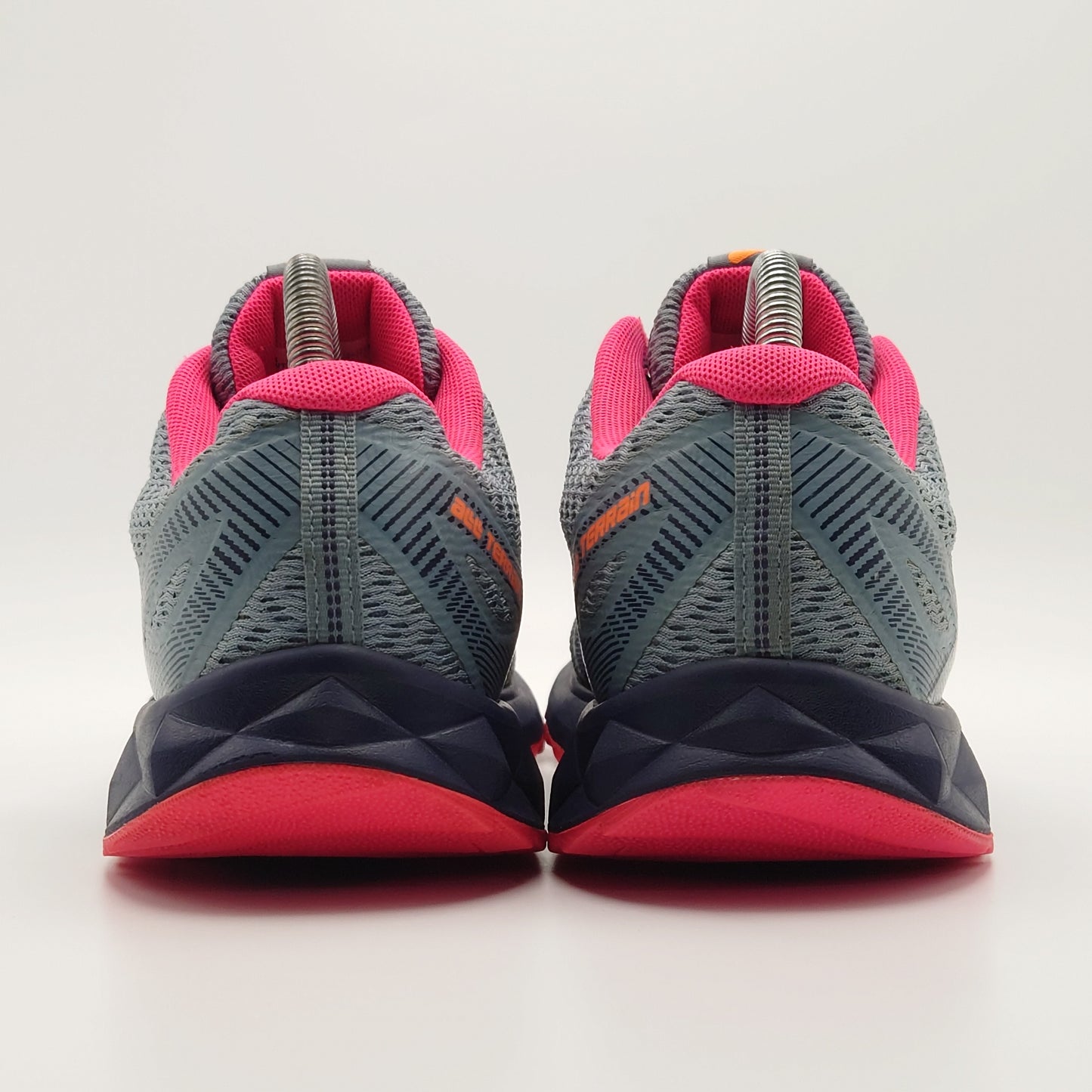 New Balance 590v3 All Terrain