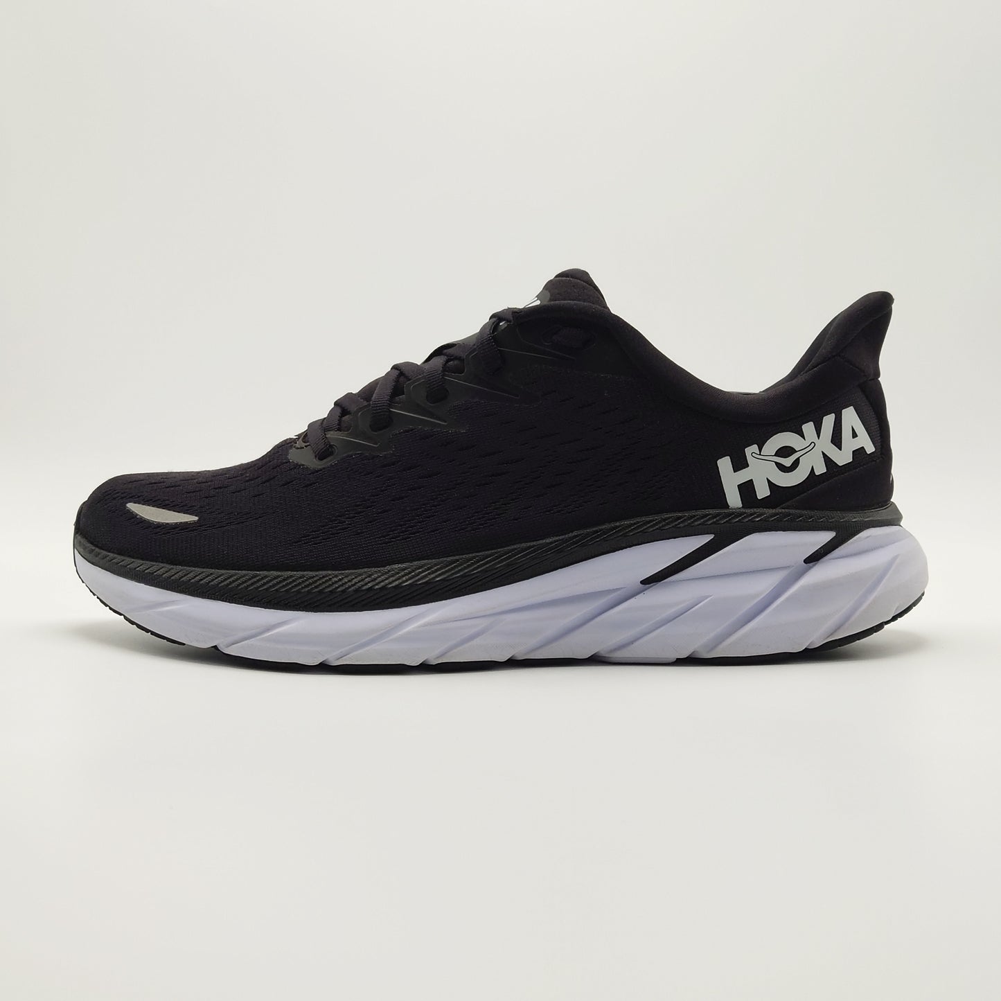 Hoka One One Clifton 8
