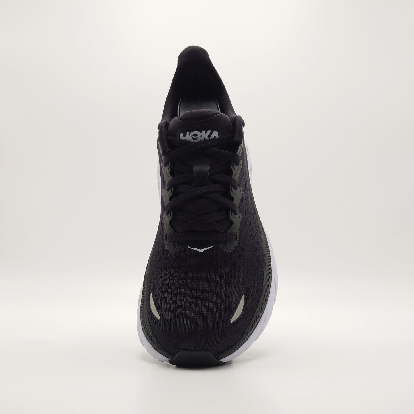 Hoka One One Clifton 8