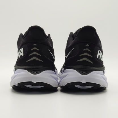 Hoka One One Clifton 8