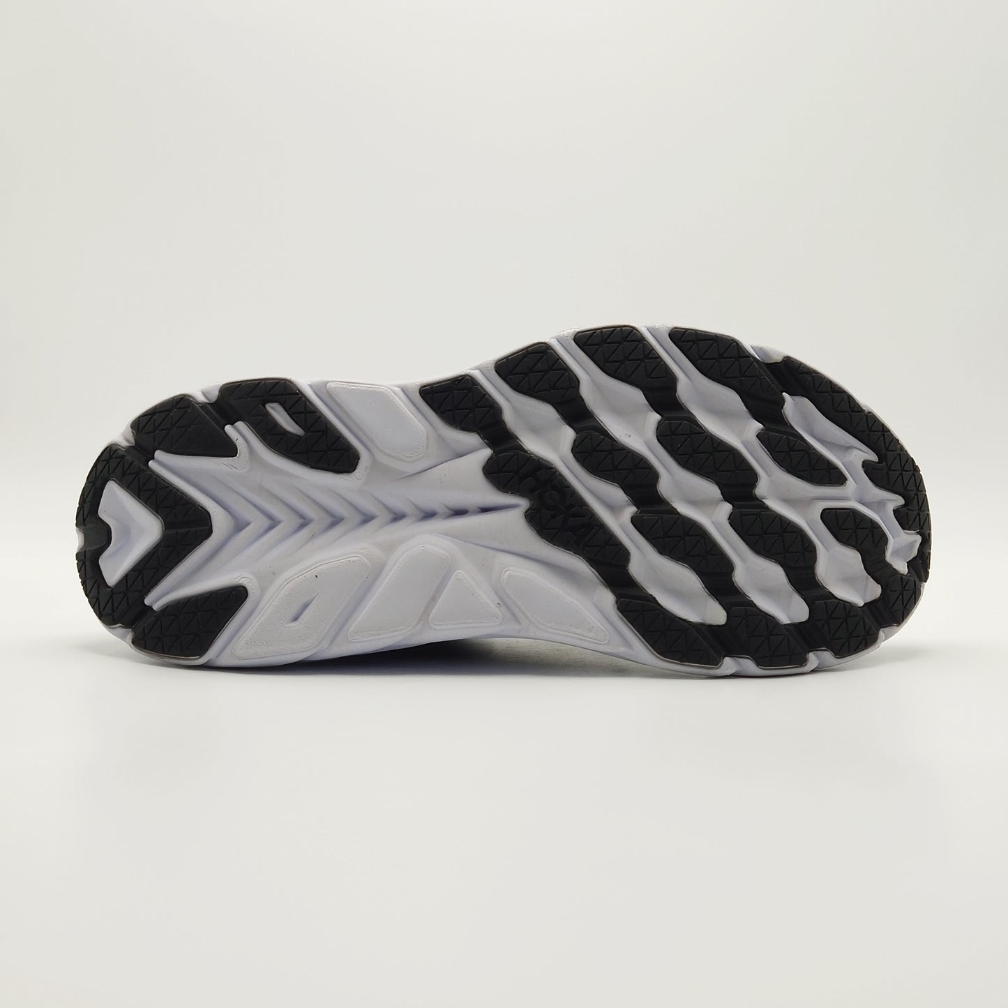 Hoka One One Clifton 8