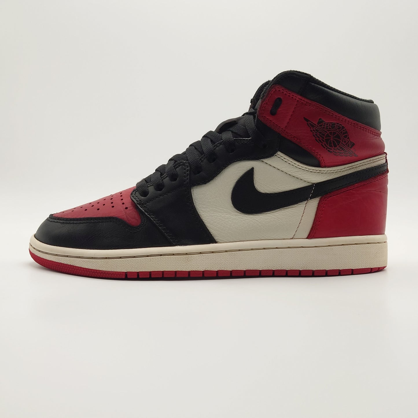 Nike Jordan 1 Retro High Bred Toe