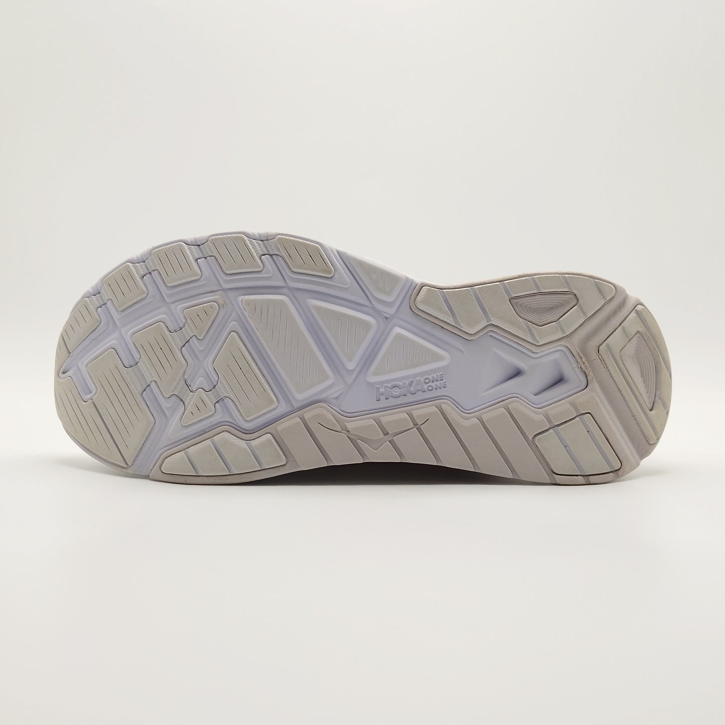 HOKA One One Arahi 4