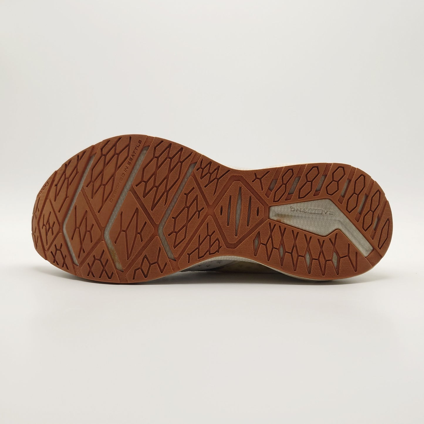 Brooks Levitate StealthFit 6