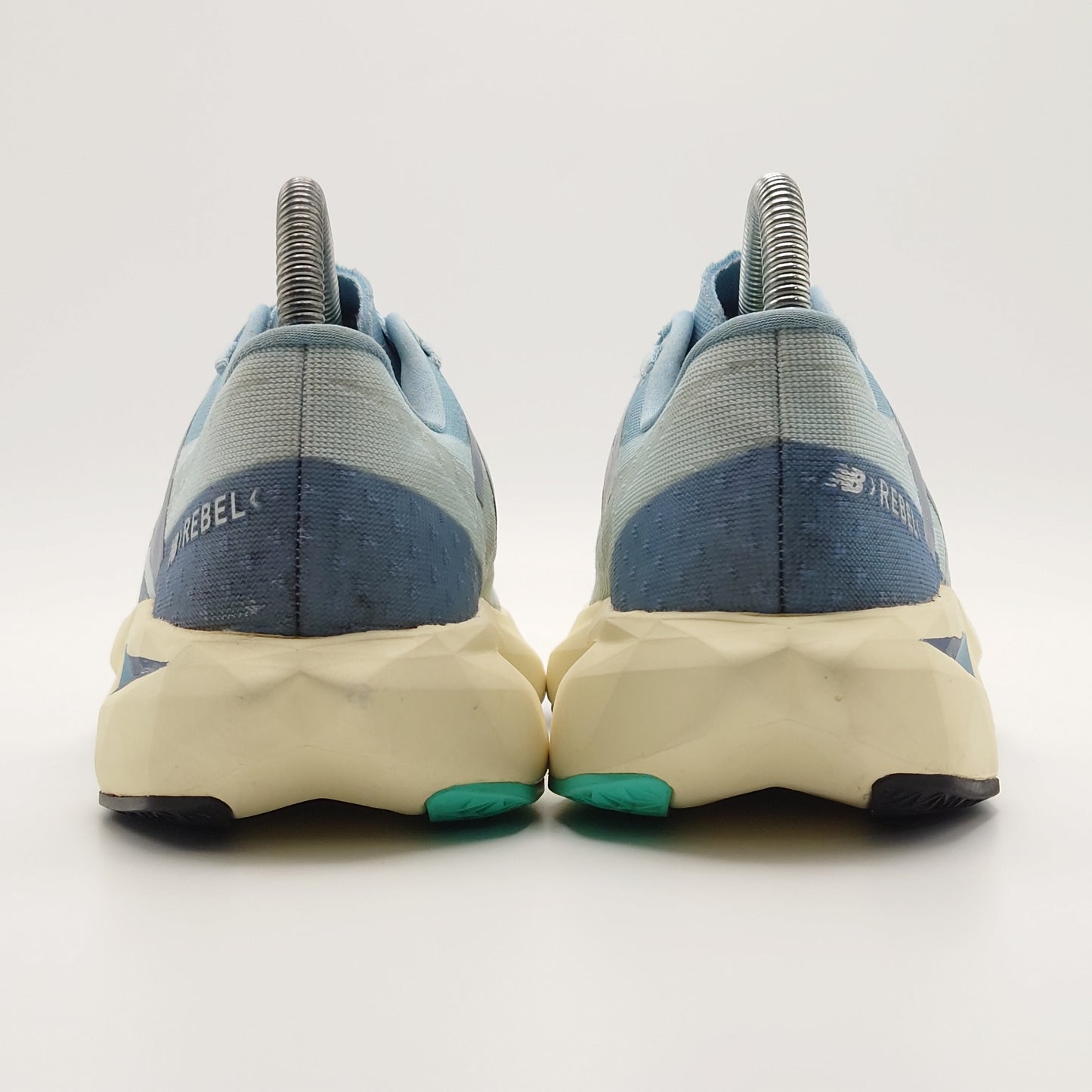 New Balance FuelCell Rebel v4