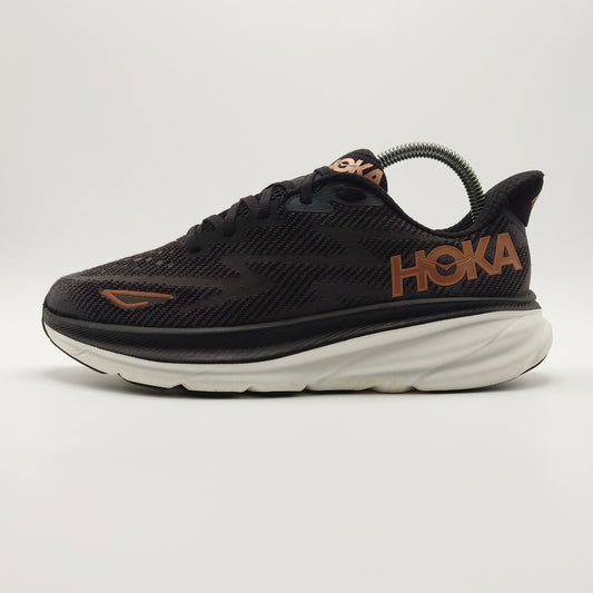 Hoka One One Clifton 9
