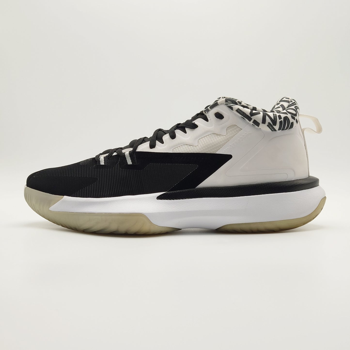 Nike Jordan Zion 1