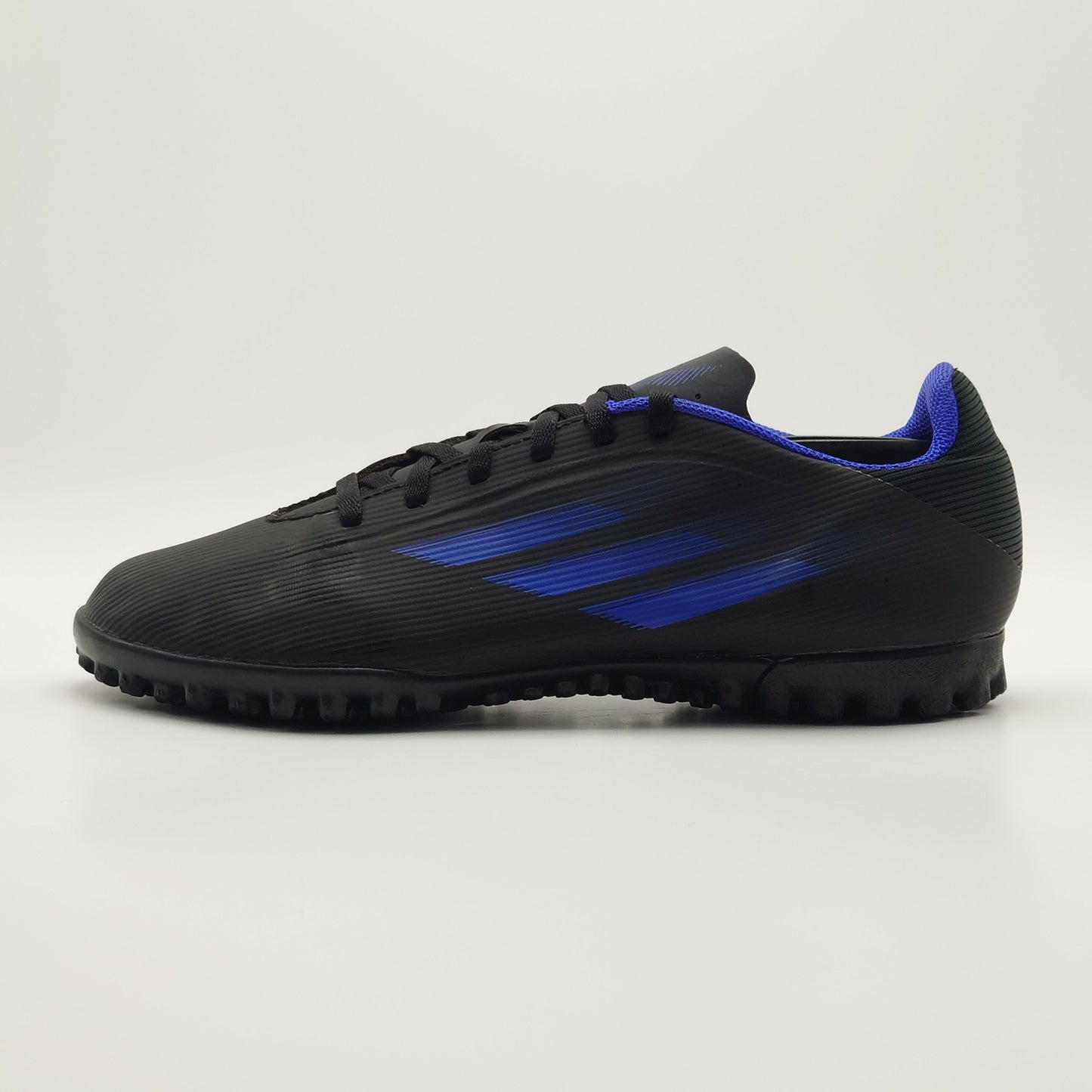 adidas X Speedflow.4 Turf