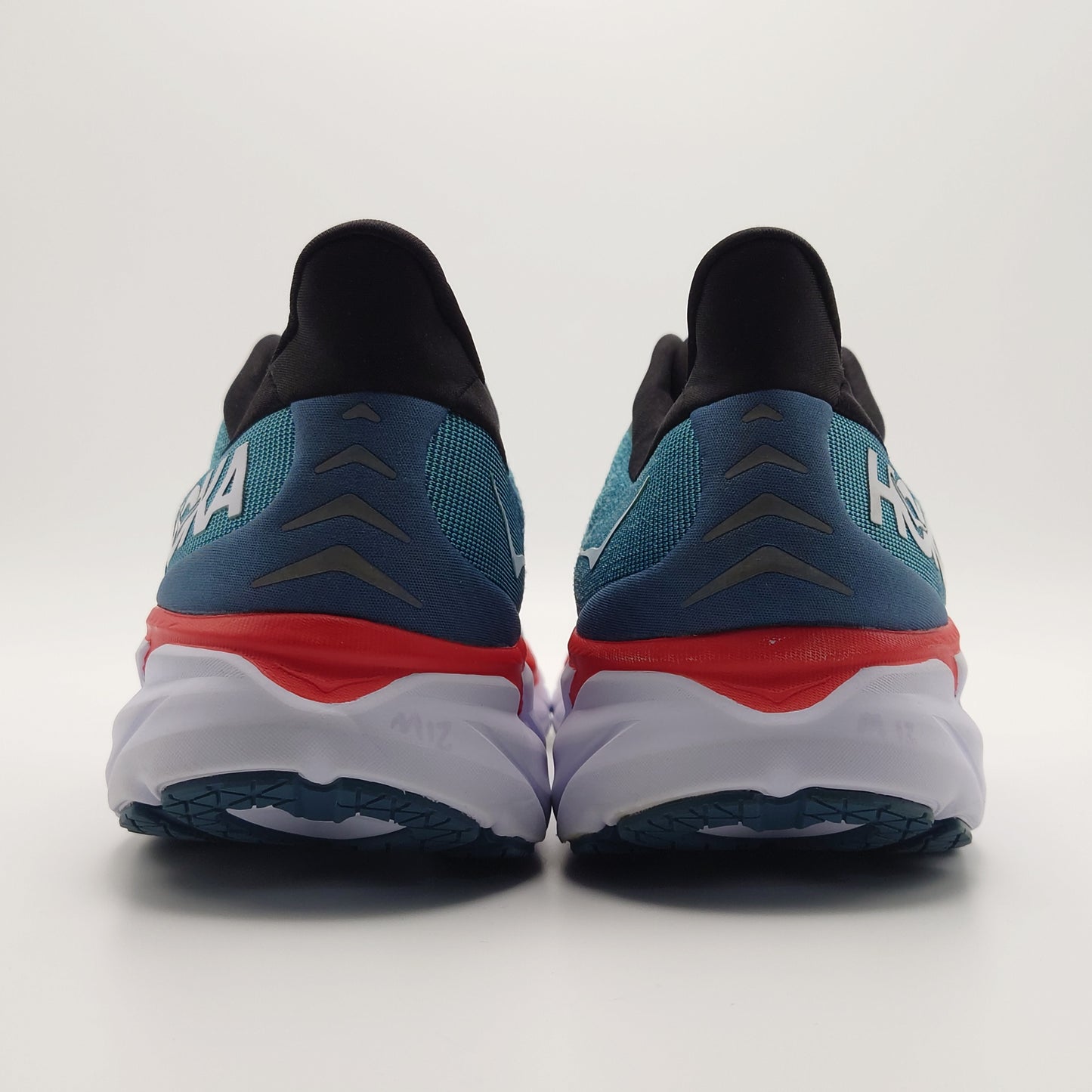 Hoka One One Clifton 8