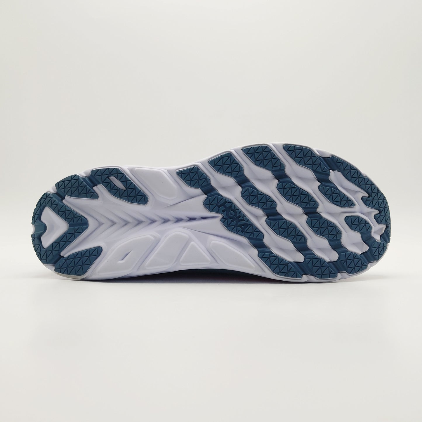 Hoka One One Clifton 8