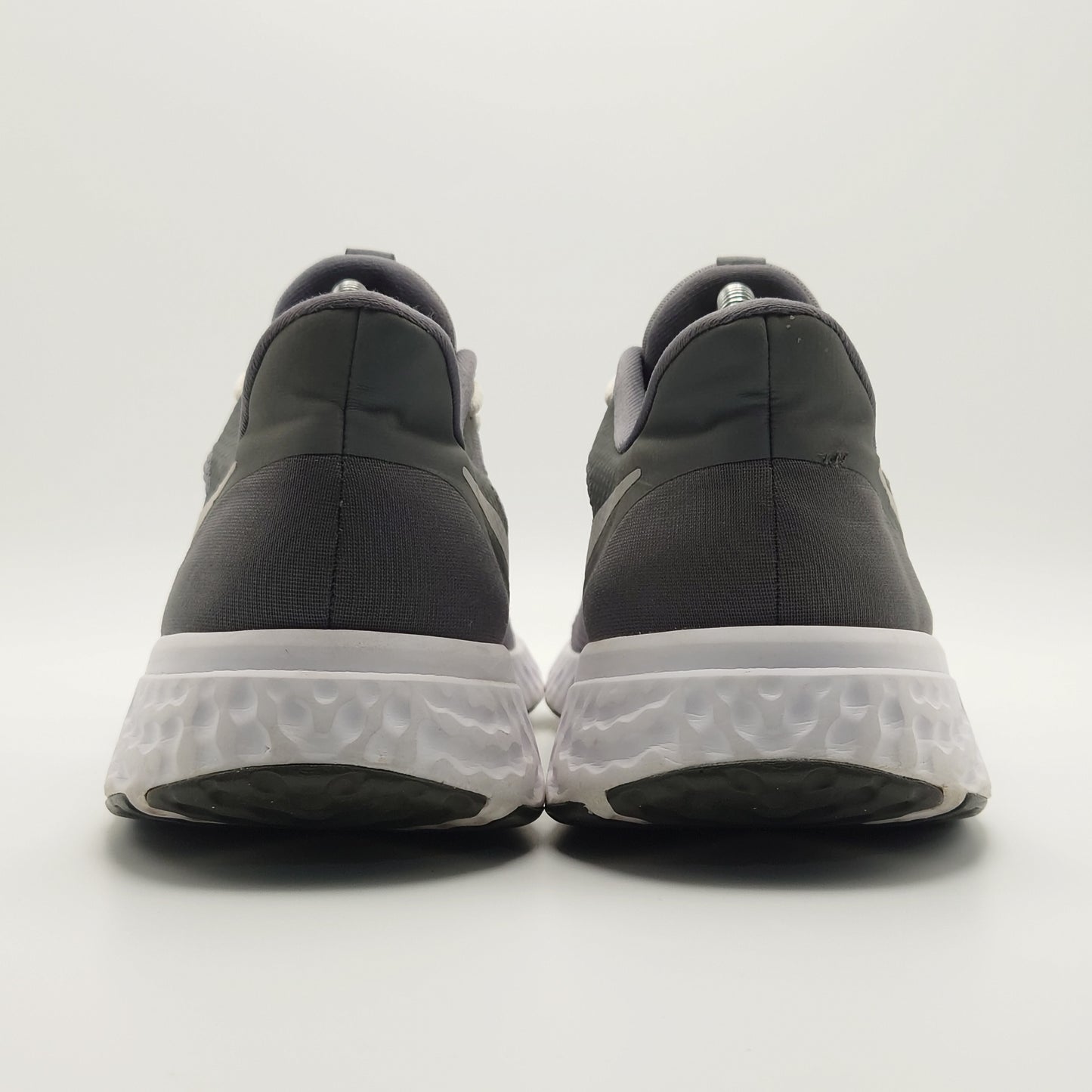 Nike Revolution 5 Extra Wide